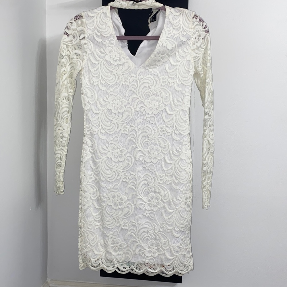 Forever 21 White Dress Size S